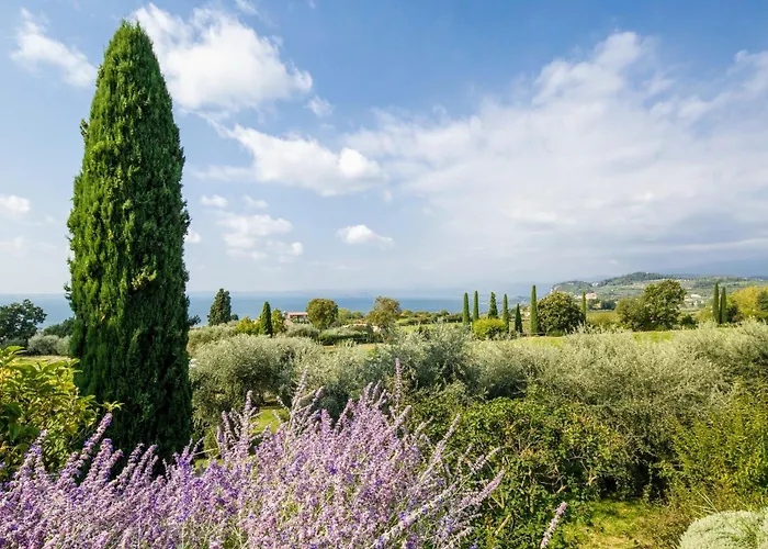 Casa Capitani By Vacavilla Βίλα *