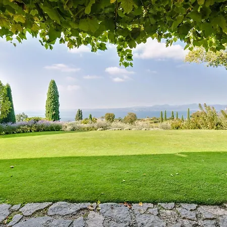 Casa Capitani By Vacavilla * Bardolino